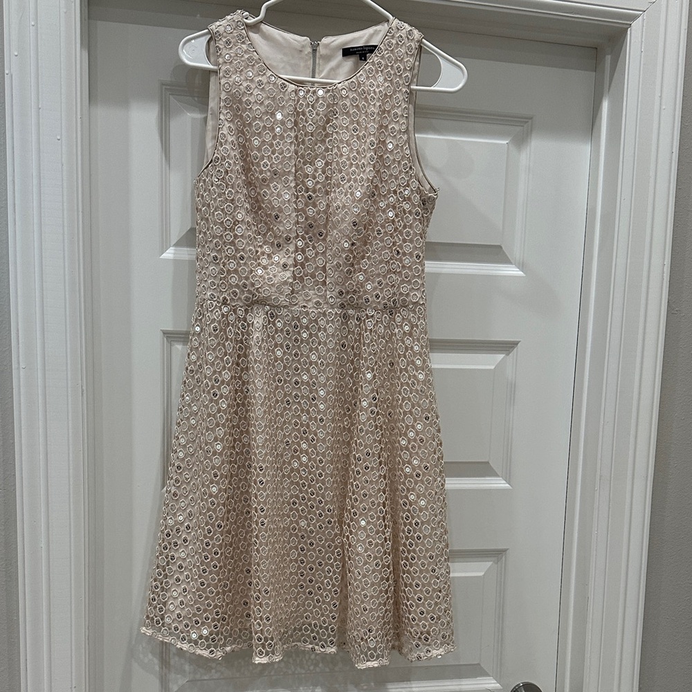 Elegant Beige Sleeveless Dress